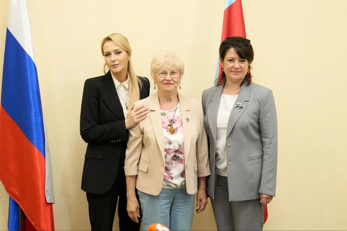 Яна Лантратова: Провели прием граждан во Владимире вместе с региональным Уполномоченным Людмилой Романовой Яна Лантратова: Провели прием граждан во Владимире вместе с региональным Уполномоченным Людмилой Романовой