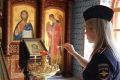 Сотрудники транспортной полиции Омска встретили День семьи в храме святой мученицы Татианы