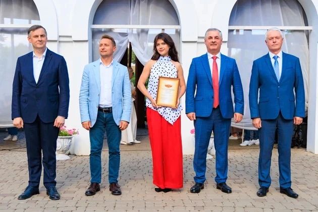 Во Владимире чествовали лучших выпускников ВлГУ Во Владимире чествовали лучших выпускников ВлГУ