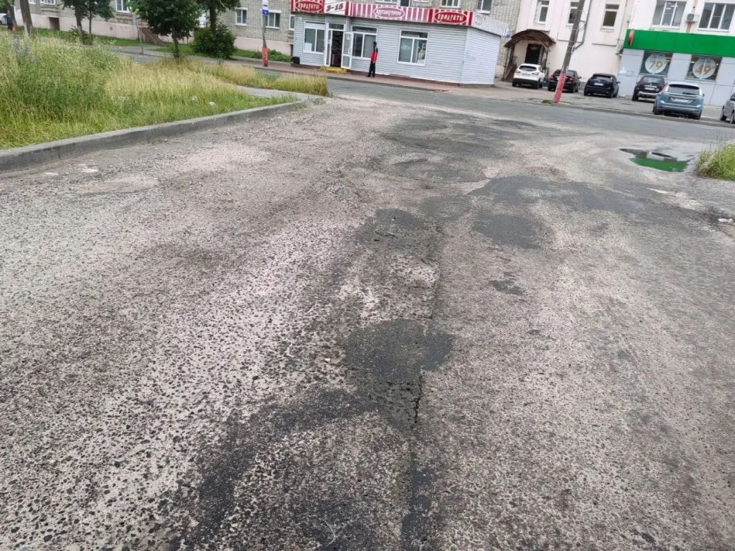 В Муроме по требованию городской прокуратуры проведен ремонт автомобильных дорог В Муроме по требованию городской прокуратуры проведен ремонт автомобильных дорог