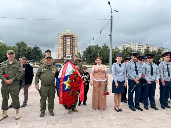 Участников бронепробега «Дорога мужества» торжественно встретили во Владимире Участников бронепробега «Дорога мужества» торжественно встретили во Владимире