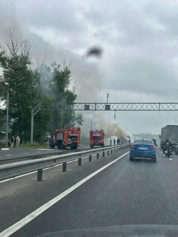 Внимание!. В связи с закрытием дорожного движения на Огуречной горе, изменяются маршруты движения общественного транспорта, следующего по маршрутам: Маршрут 7С будет следовать от остановки Загородный парк до остановки Тандем... Внимание!. В связи с закрытием дорожного движения на Огуречной горе, изменяются маршруты движения общественного транспорта, следующего по маршрутам: Маршрут 7С будет следовать от остановки Загородный парк до остановки Тандем...