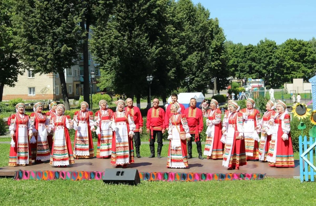 Народный Фольклорный ансамбль «Горенка» ДК "Современник" выступил на Окружном фестивале Народный Фольклорный ансамбль «Горенка» ДК "Современник" выступил на Окружном фестивале
