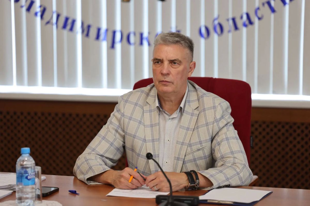 Депутаты рассмотрели законопроект о бесплатном горячем питании для студентов из многодетных семей Депутаты рассмотрели законопроект о бесплатном горячем питании для студентов из многодетных семей