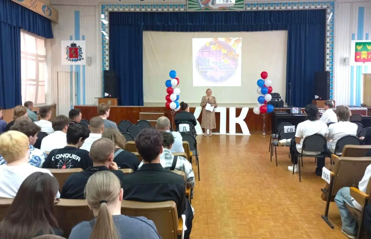 Организаторы выборов Владимирской области поздравили школьников, студентов и учителей с Днем знаний! Организаторы выборов Владимирской области поздравили школьников, студентов и учителей с Днем знаний!