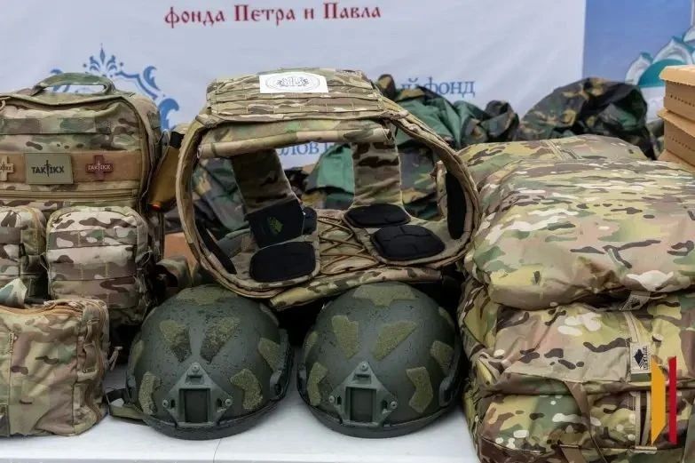 В единстве — наша сила: 50 единиц техники отправились в зону СВО В единстве — наша сила: 50 единиц техники отправились в зону СВО