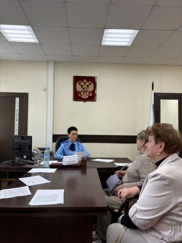 Прокурор Владимирской области Юлия Калистова провела прием граждан и предпринимателей в городе Коврове Прокурор Владимирской области Юлия Калистова провела прием граждан и предпринимателей в городе Коврове