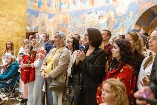 Хор из Сербии выступил на закрытии Фестиваля «Голоса Суздаля» Хор из Сербии выступил на закрытии Фестиваля «Голоса Суздаля»