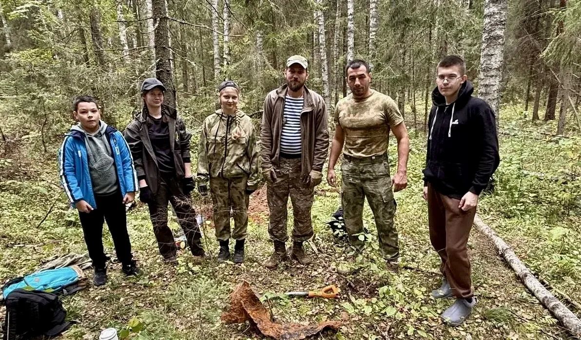 Сотрудники следственного управления стали участниками поисковых работ по обнаружению места падения самолета времен Великой Отечественной войны Сотрудники следственного управления стали участниками поисковых работ по обнаружению места падения самолета времен Великой Отечественной войны