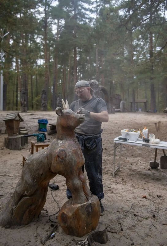 Доброе утро! А мы вновь заглянули в гусевской парк «Сказка» Доброе утро! А мы вновь заглянули в гусевской парк «Сказка»