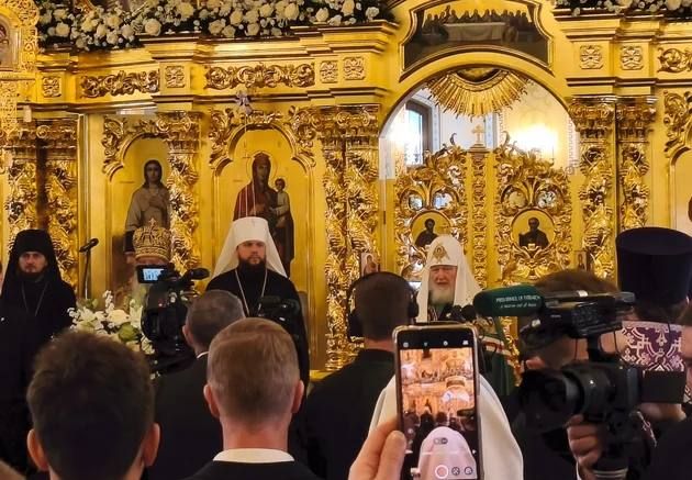 Визит Патриарха Кирилла в Суздаль символизировал возрождение и вечную память Визит Патриарха Кирилла в Суздаль символизировал возрождение и вечную память