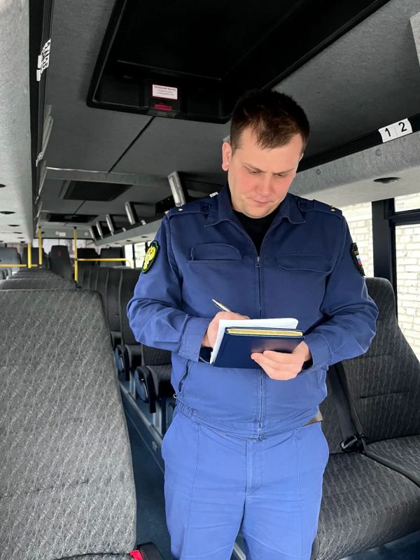 В Коврове прокуратурой пресечены нарушения при осуществлении пассажирских перевозок по городским маршрутам В Коврове прокуратурой пресечены нарушения при осуществлении пассажирских перевозок по городским маршрутам