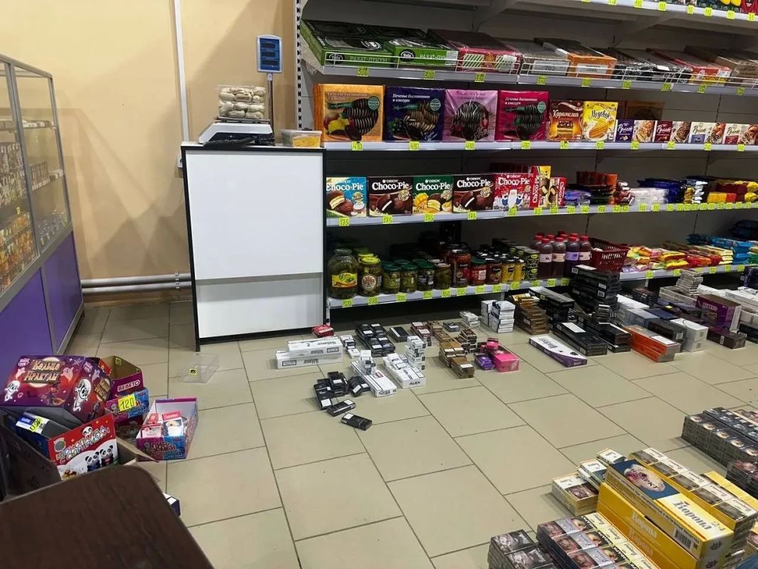 В Александрове иностранному гражданину, признанному виновным в незаконном обороте табачной продукции, назначен крупный штраф В Александрове иностранному гражданину, признанному виновным в незаконном обороте табачной продукции, назначен крупный штраф