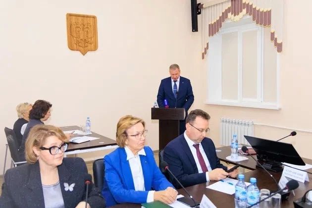 Губернатор Авдеев оценил социально-экономическое развитие Камешковского округа Губернатор Авдеев оценил социально-экономическое развитие Камешковского округа
