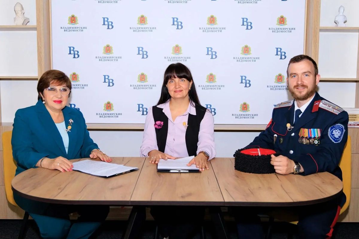 Ольга Хохлова: старт проекта «СВОи на уроке» — наш вклад в патриотическое воспитание молодёжи Ольга Хохлова: старт проекта «СВОи на уроке» — наш вклад в патриотическое воспитание молодёжи