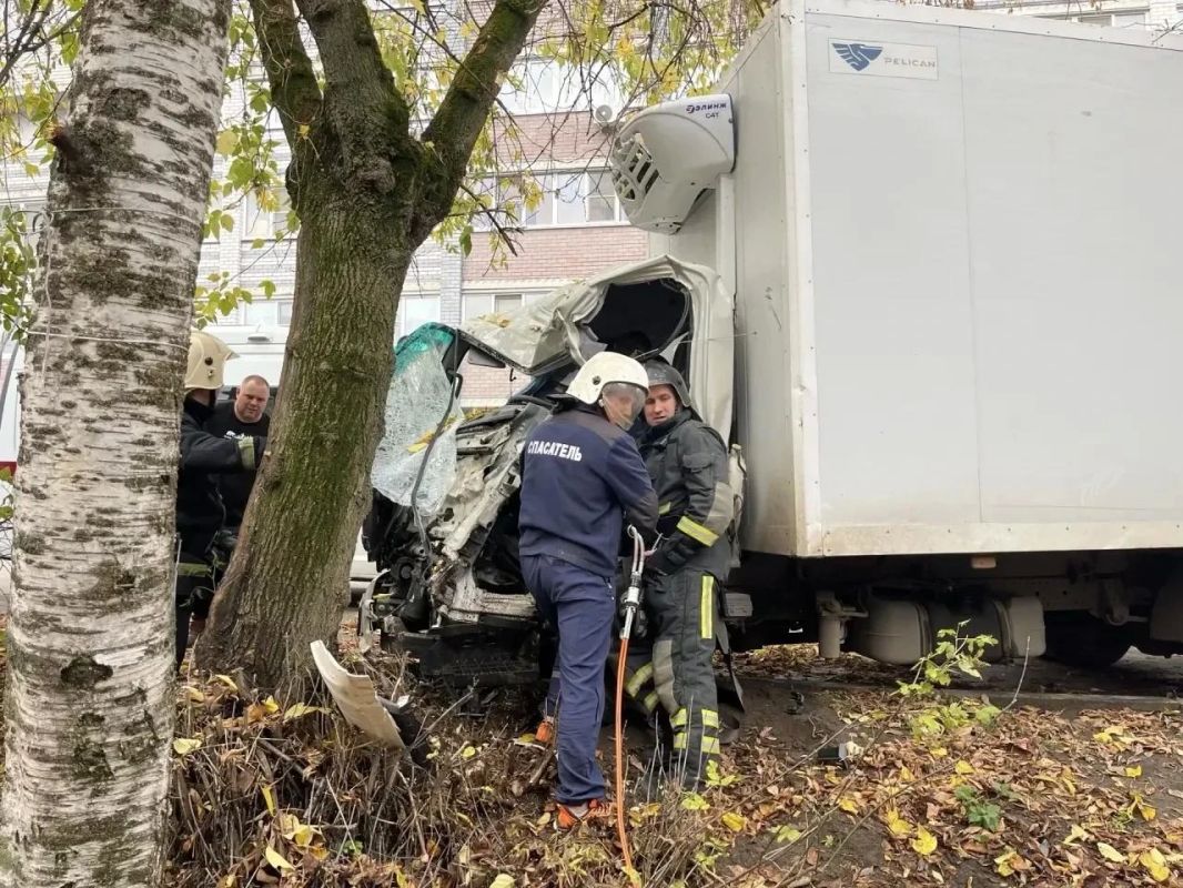 Четыре человека пострадали в ДТП с 4 машинами во Владимире