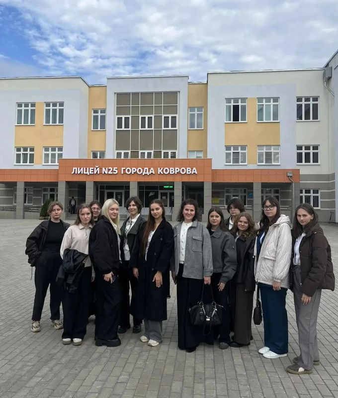 Во Владимирской области прошел очередной тур для выпускников Владимирского педколледжа и ВлГУ Во Владимирской области прошел очередной тур для выпускников Владимирского педколледжа и ВлГУ