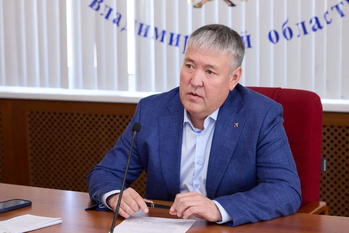 Депутаты обсудили ход уборочной и осенней посевной кампании Депутаты обсудили ход уборочной и осенней посевной кампании