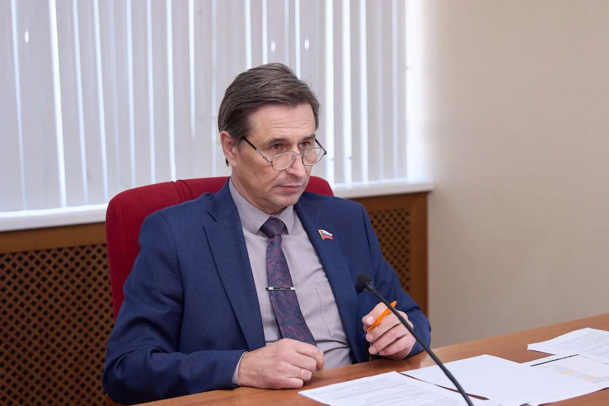 Депутаты обсудили, как поддержать инициативы жителей села в сфере культуры Депутаты обсудили, как поддержать инициативы жителей села в сфере культуры