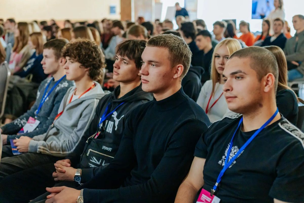 Во Владимире состоялся 48-й главный отраслевой молодежный форум «Молодой специалист – строитель будущего» Во Владимире состоялся 48-й главный отраслевой молодежный форум «Молодой специалист – строитель будущего»