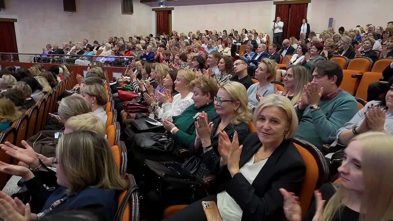 80 лет на страже знаний: Владимирский институт развития образования имени Л.И. Новиковой отметил грандиозный юбилей!