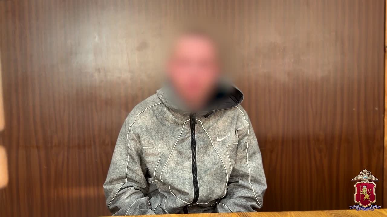 Полицейские доставили во Владимир жителя Нижегородской области, подозреваемого в причинении смертельных телесных повреждений 95-летней жертве телефонных мошенников
