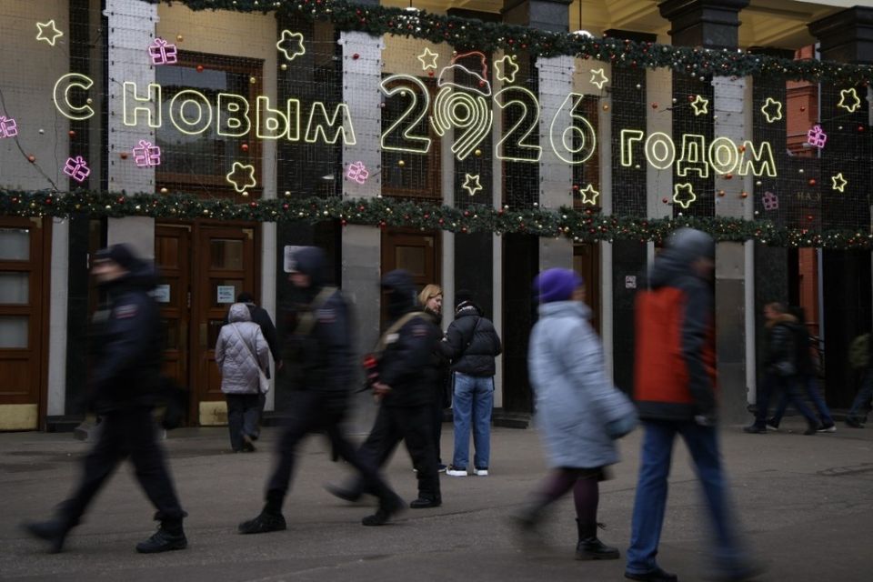 Госдума против сокращения новогодних праздников: эксперты и чиновники делятся мнением