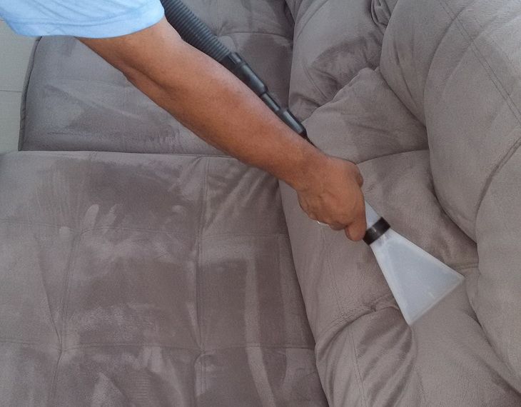 Как отмыть мягкую мебель с помощью трех копеечных средств, которые есть в каждом доме